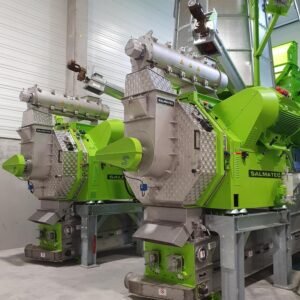 مكبس نشارة الخشب